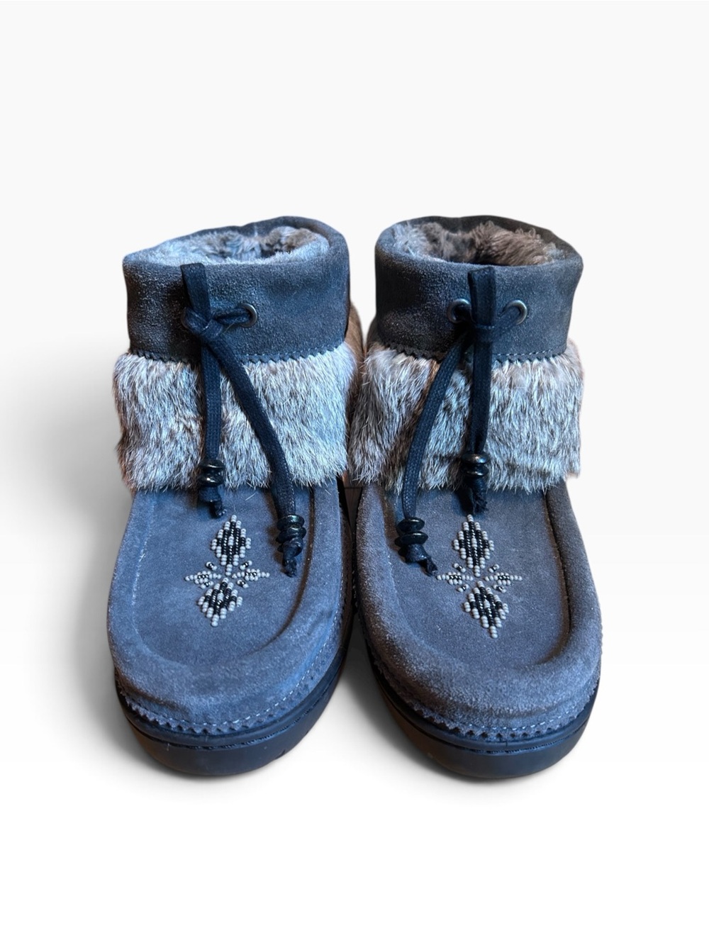 Manitobah Keewatin Waterproof Half Mukluks Charcoal | Women’s 8